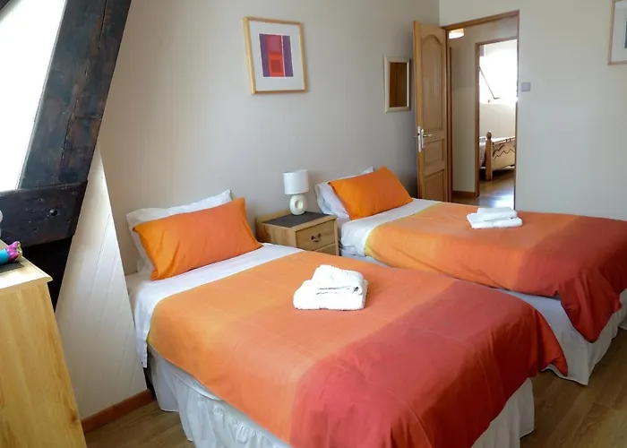 Les Champetres Chestnut * Terre-et-Marais