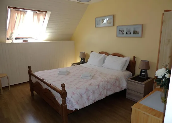 Holiday home Les Champetres Chestnut Terre-et-Marais