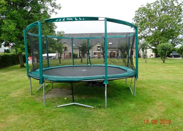 Les Champetres Chestnut Holiday home Terre-et-Marais