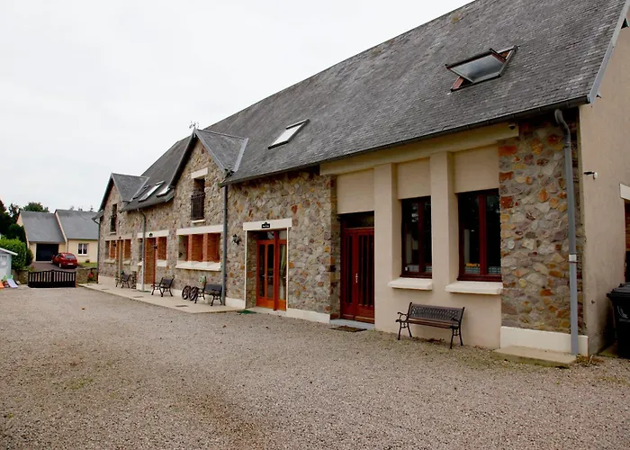 Les Champetres Chestnut *